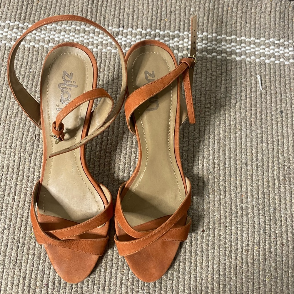 Brown Ankle Strap Heel | Size 9
